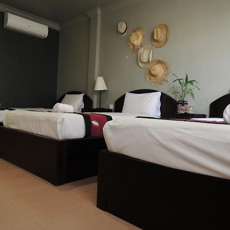 I Lodge Siem Reap Eksteriør billede